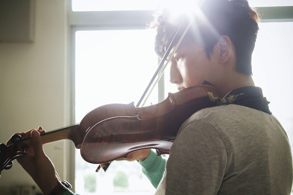 马振桓饰风涧澈