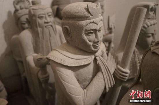 《西游记》中的孙悟空石像