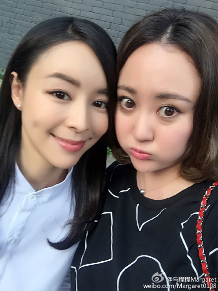 马程程&张静初自拍照