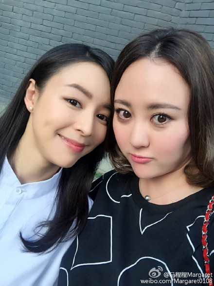 马程程&张静初自拍照