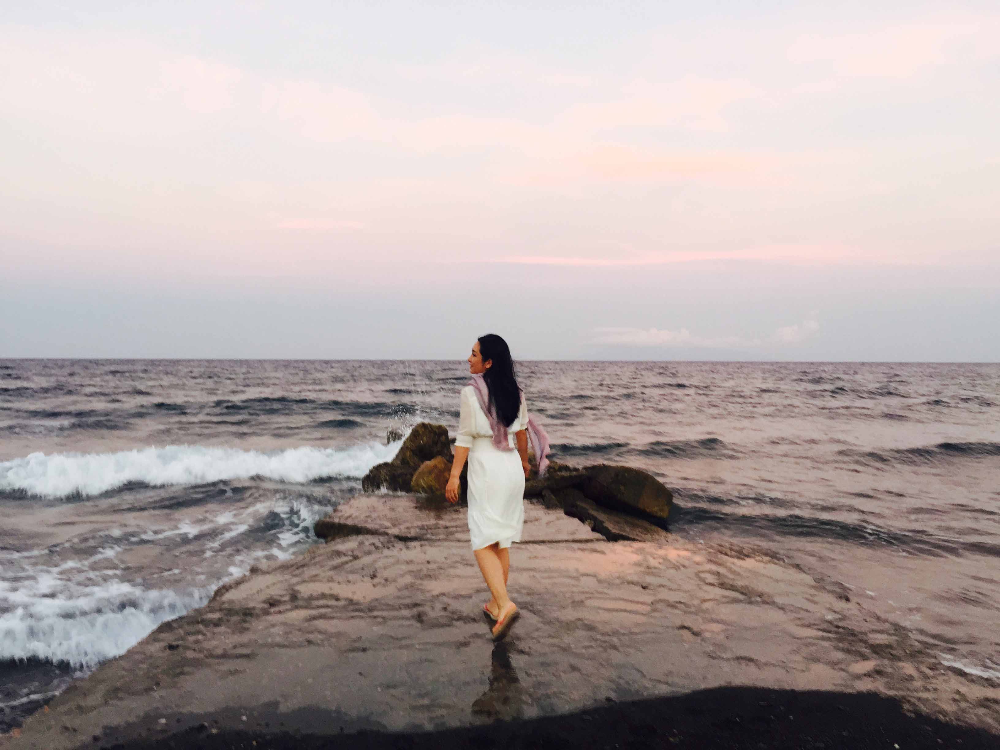 秦海璐晒海外工作美照 带父母出游庆生_娱乐频道_红网