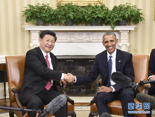 9月25日，中国国家主席习近平在华盛顿白宫同美国总统奥巴马举行小范围会谈。 新华社记者李学仁摄