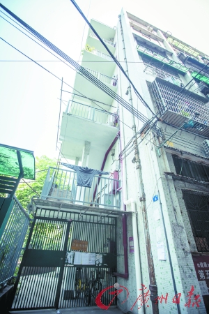 赵九多年来一直独自居住