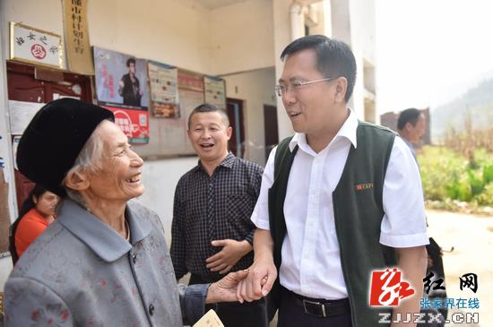 【警视窗】胡志文深入河口乡开展“二进二访三促”活动