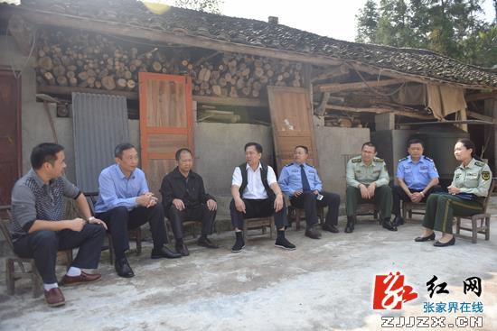 【警视窗】胡志文深入河口乡开展“二进二访三促”活动