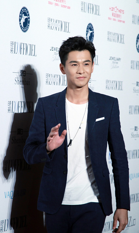 乔振宇亮相红毯1