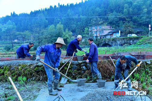 水利改造让2000多亩“天水田”喝上自来水