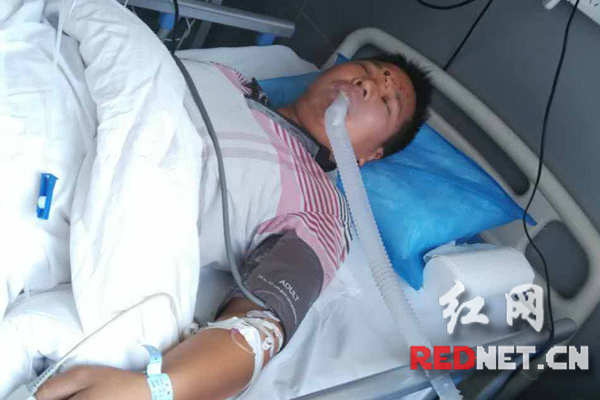 重伤者邹忠安在湖南武警医院治疗