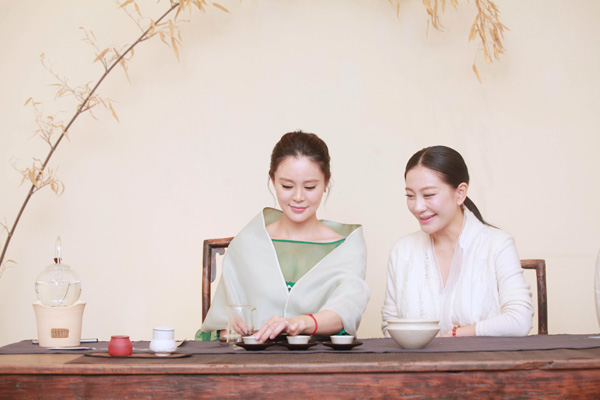 关悦与兰玉谈人生感悟