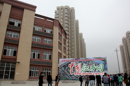 网媒记者参观吉安阳光新城项目