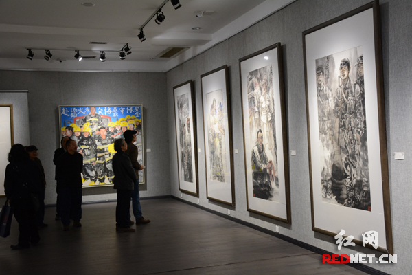 “湖山掩映一一浙江画院专职画师作品展”在湖南省画院美术馆开幕。