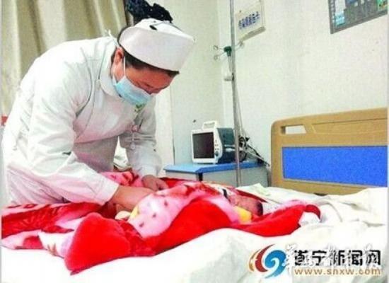 四川待产孕妇骑摩托车摔晕 剖腹产8斤重男婴