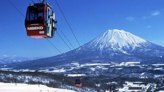 北海道北部滑雪胜地新雪谷町（图片来源：香港《南华早报》网站）