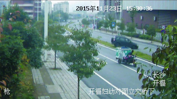 huangj15111440.JPG