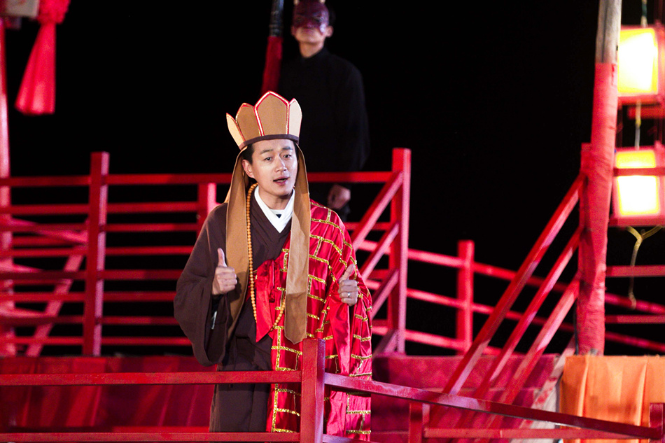 佟大为甘当绿叶演唐僧