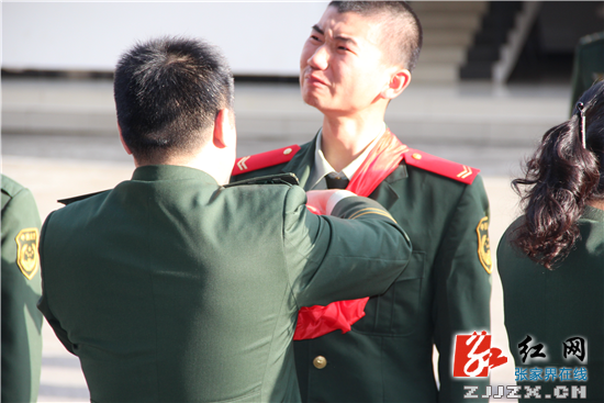 武陵源欢送老兵光荣退伍