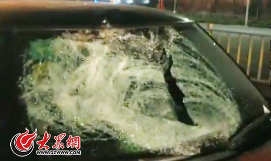 济南一执勤交警被撞不幸身亡 肇事女司机吓哭