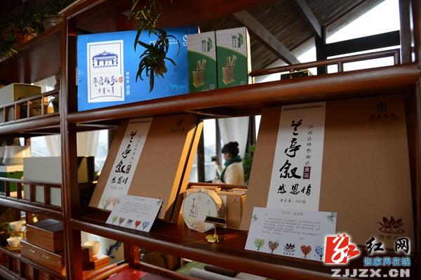 张家界溪布老街现“会说话”的情怀黑茶