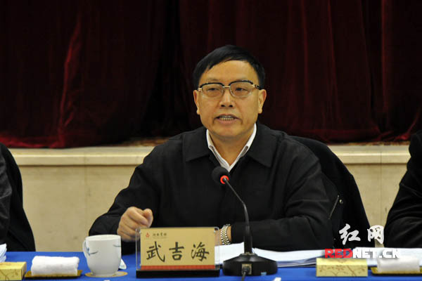 湖南省政协副主席武吉海表示，老字号品牌传承与创新是一项长期、艰巨的工作，需要不断努力以及各有关部门的相互配合。