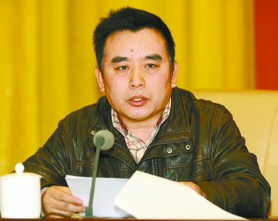 王跃文。