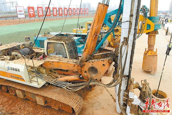 2014年5月16日，长沙磁浮工程开工建设。(资料图片)湖南日报记者 徐行 摄