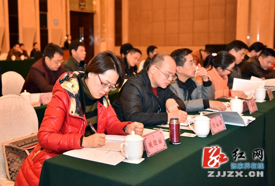 张家界履行基层党建工作责任开“考”