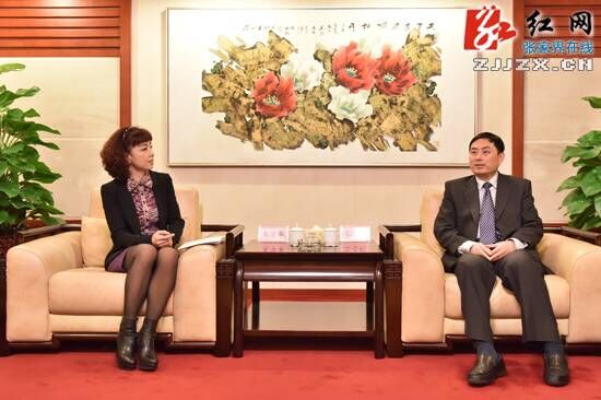 王志刚会见国药集团考察团一行