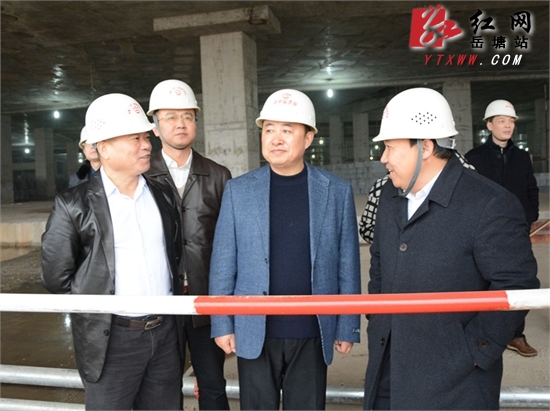 岳塘区接受2015年省绩效评估年终评估验收