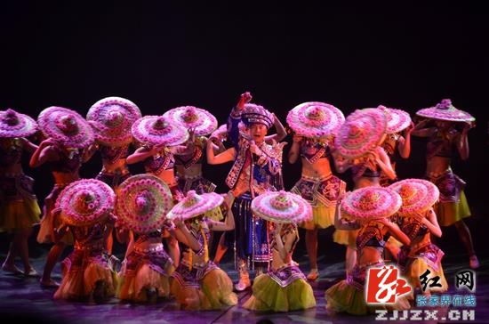 武陵源核心景区新年旅游向好 前两日纳客近万