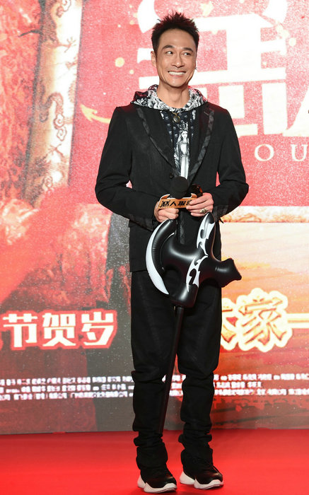 吴镇宇搞怪表情