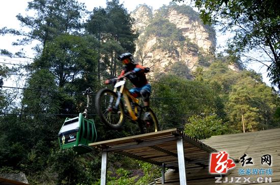 张家界黄石寨客运索道去年安全纳客78万人