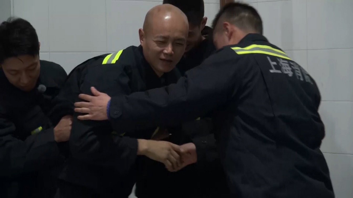 了不起的挑战》消防特辑 乐嘉蛋碎视频曝光_娱乐 ...