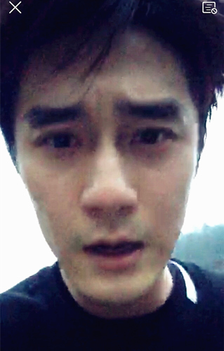 蒋劲夫直播发型雷人