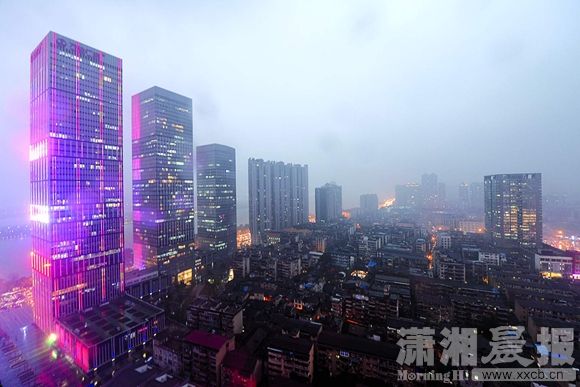 huangj1601358.JPG