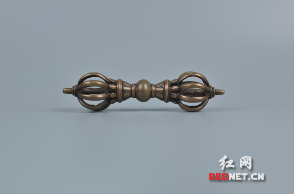 14世纪合金铜措红铜九股金刚杵。
