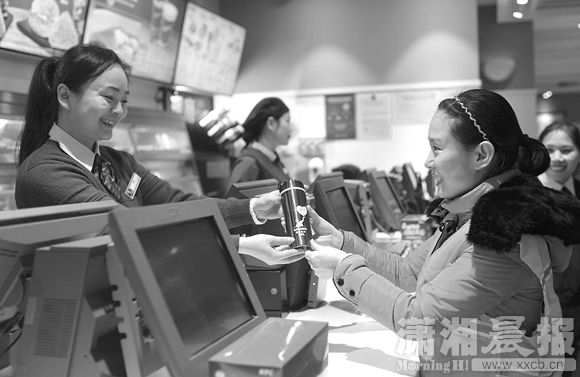 huangj1601583.JPG