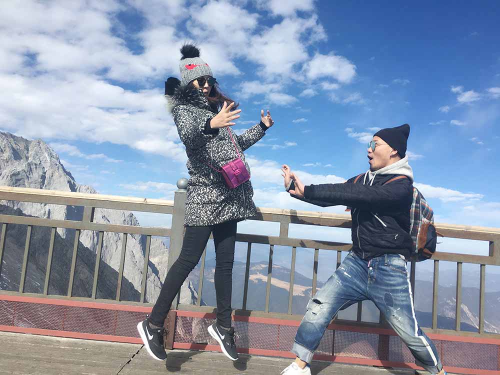 童瑶与神秘男子