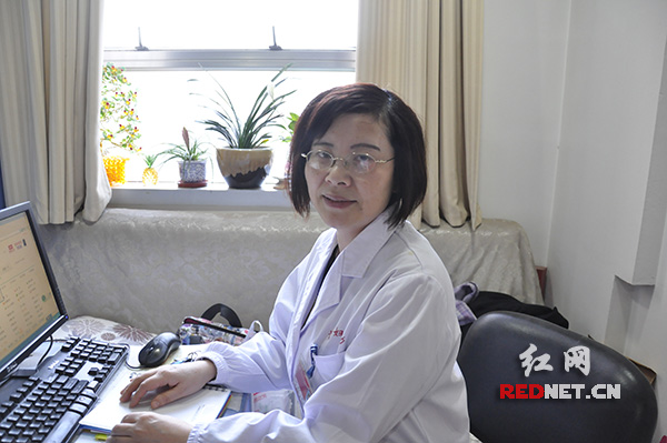 湖南省妇幼保健院医学大产科主任游一平认为，高龄产妇在科学备孕以及二胎优生方面需要比普通孕妇更早做准备。
