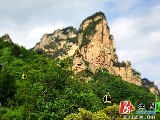 武陵源三条“空中走廊”去年安全运客610.5万人次