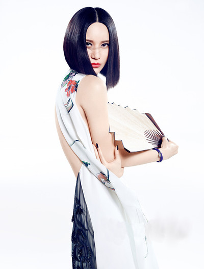 尚雯婕加盟2015网易BoBo年度盛典 巨星为你闪耀