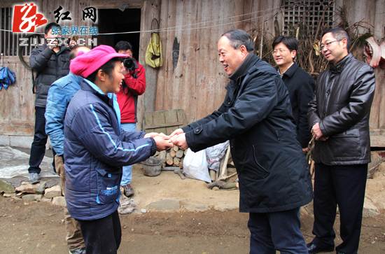 【司法行政】邓大渊深入桑植县桥自湾镇开展“四走四问四解”活动