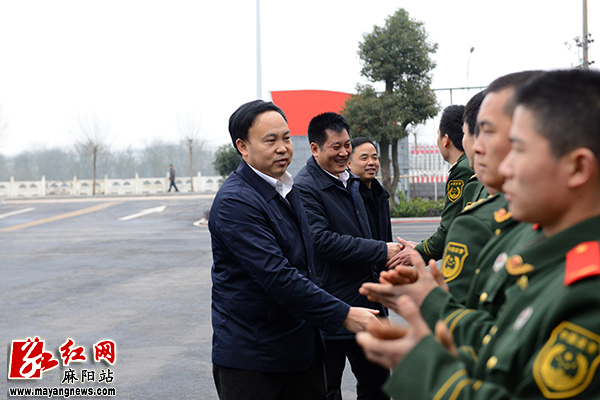 湖南省麻阳县委书记李卫林,县委副书记,县长李仕忠,县委副书记毛运鸿