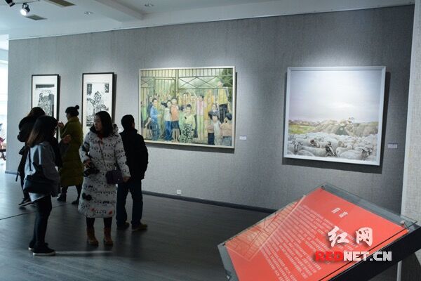 1月26日，长沙市首届优秀青年美术人才作品展在湖南省画院展厅开幕。