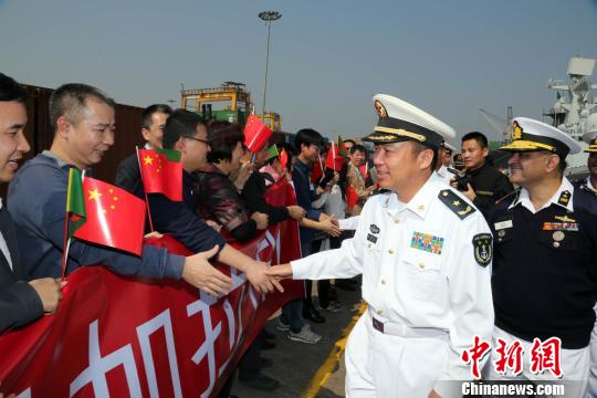 中国海军第二十一批护航编队访问孟加拉国