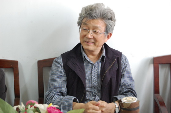武汉市人民政府参事，华中科技大学教授 赵振宇