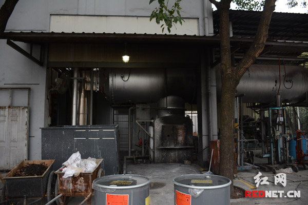 湘江关西涂料厂焚烧炉已停用。