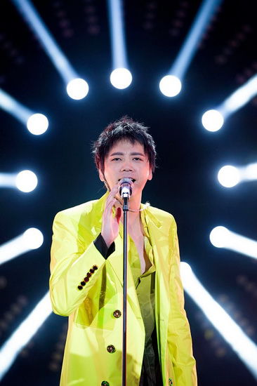 信演绎《刀马旦》致敬李玟 诚意编曲点燃舞台