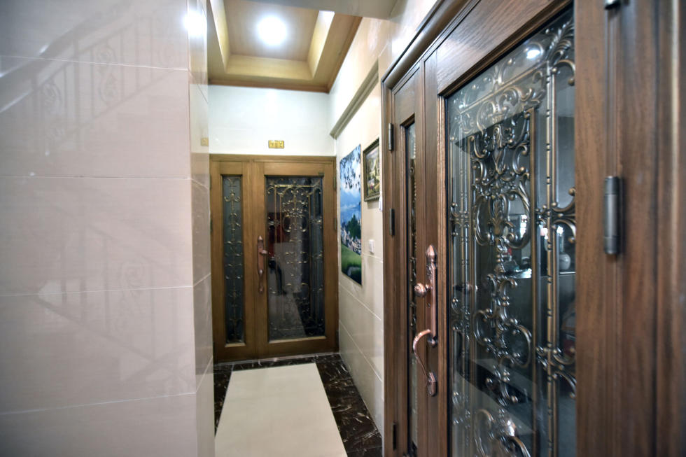 成都23户业主众筹40万 老小区变身“星级酒店”