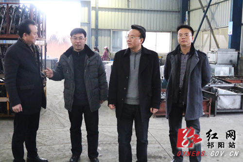 宋振平深入白水镇检查指导节前安全生产工作