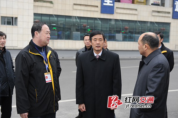 2月4日，湖南省交通运输厅党组书记、厅长刘明欣督查春运工作。